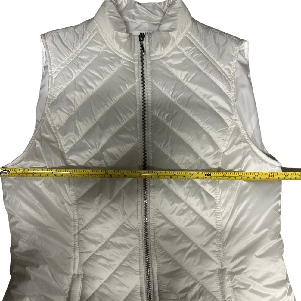 White House Black Market Quilted Zip Up Vest Sleeveless Side Pocket NWT - Picture 5 of 7